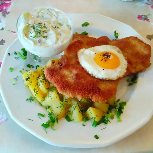 Kotlet z jajkiem